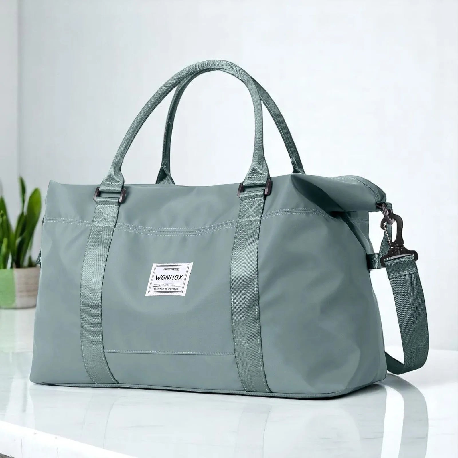 Bolsa de Viaje Tote para Mujer: Sofisticación y Espacio en Cada Escapada