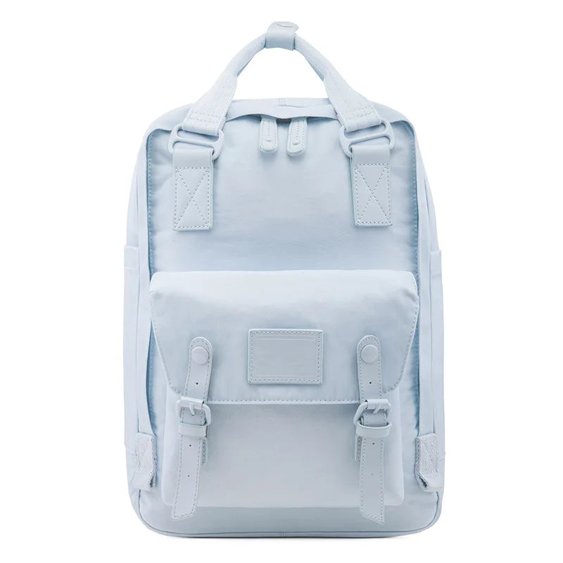 Mochila Azul Impermeable para Mujer: Elegancia y Funcionalidad en Movimiento