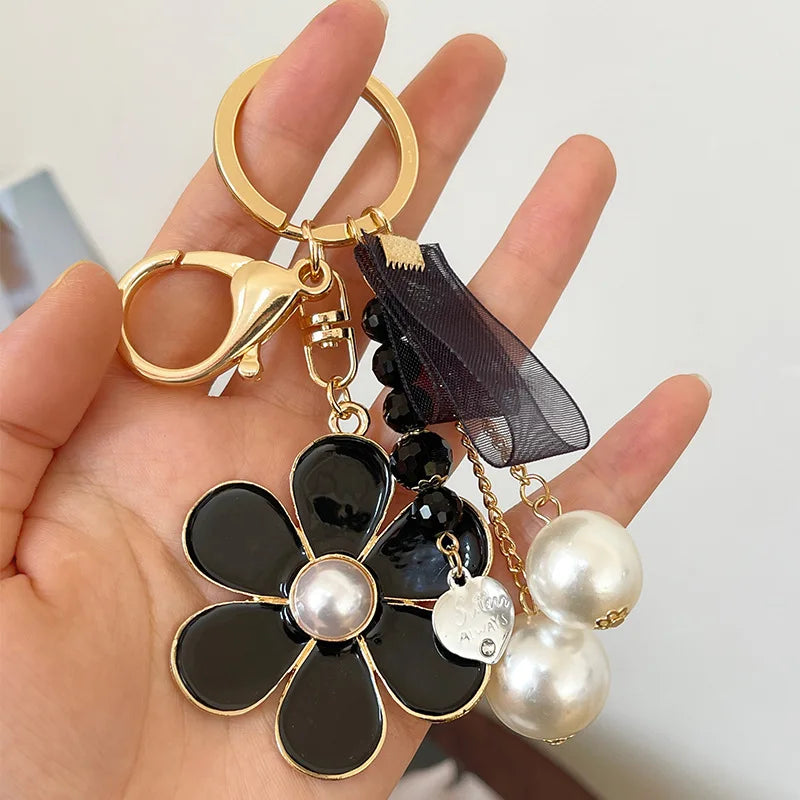 Charm Girasol para Bolso – Elegancia Floral y Detalle con Significado