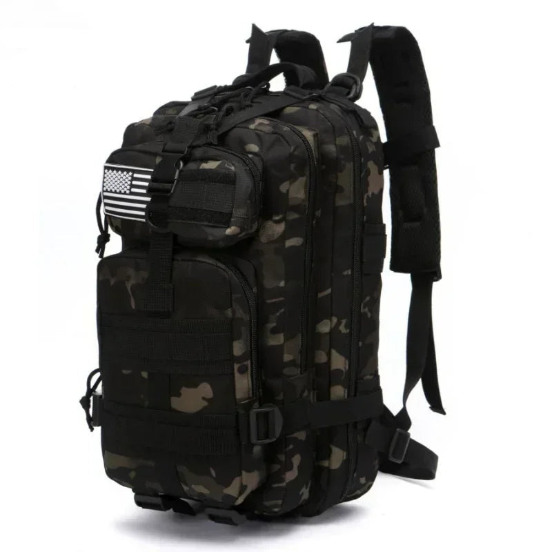 Mochila Táctica Compacta de 25L | Estilo Militar Versátil