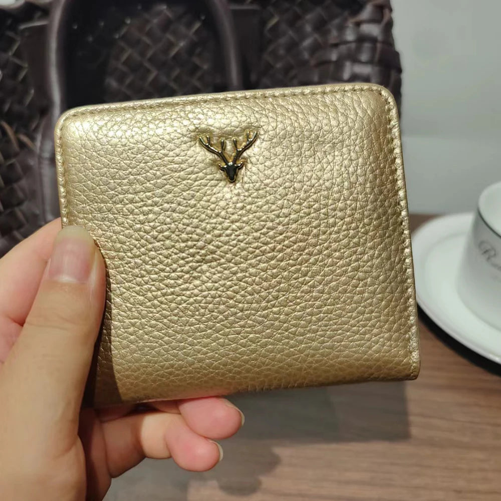 Cartera Corta de Piel de Vaca con Botón de Ciervo - Mostaza