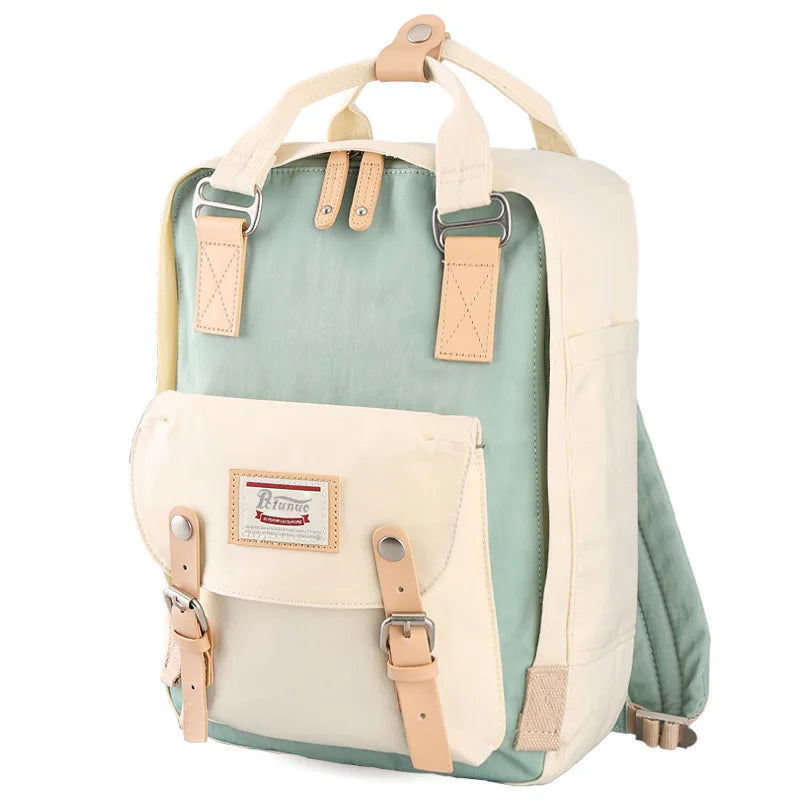 Mochila Menta Impermeable para Mujer: Sofisticación y Comodidad Todo el Día