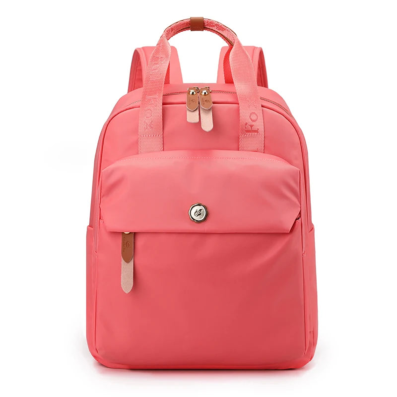 Mochila de Nailon para Mujer – Ligera, Impermeable y de Gran Capacidad