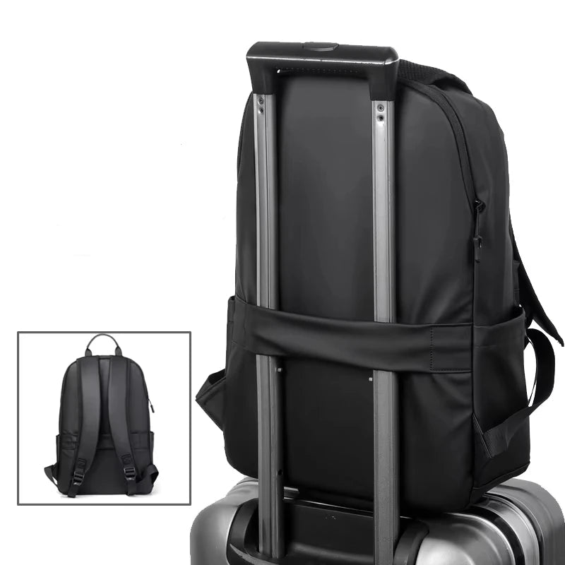 Mochila Impermeable de PU para Hombre – Estilo Urbano y Protección Total