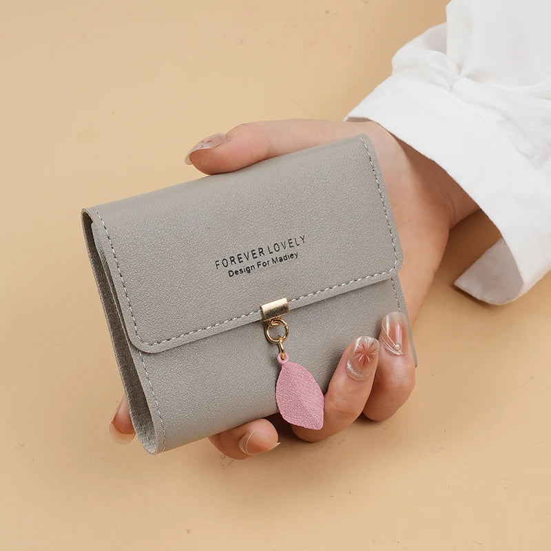 Cartera Pequeña Tríptica con Colgante para Mujer - Gris