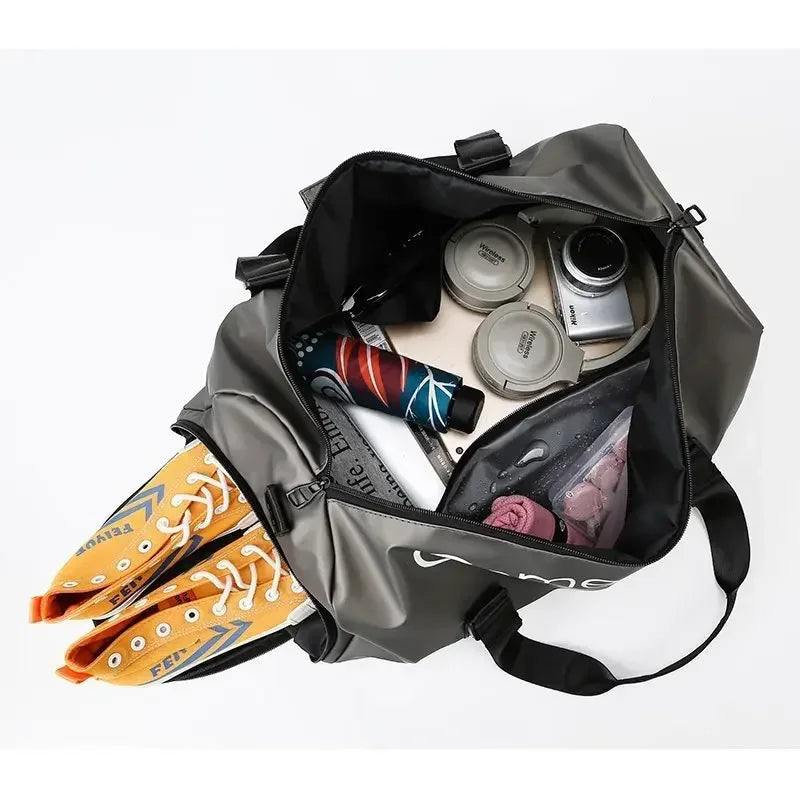Bolsa Duffel Deportiva y de Viaje: Impermeable, Unisex y con Separación Seco/Húmedo
