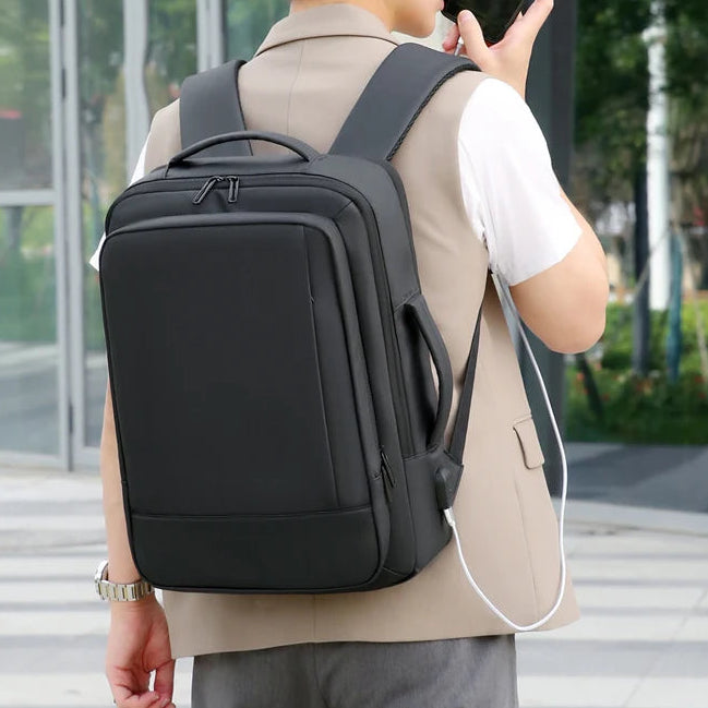 Mochila Trekking 50L Unisex Impermeable – Gran Capacidad con USB