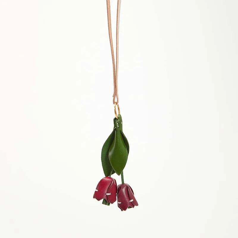 Charm de Tulipanes para Bolso – Toque Floral y Elegancia Natural