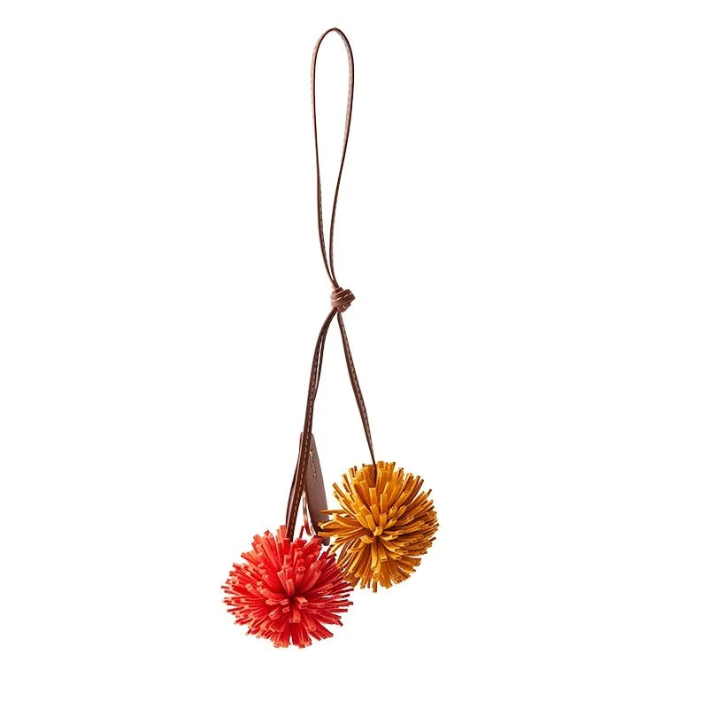 Charm Pompón Premium para Bolso – Accesorio Glamuroso y Esponjoso