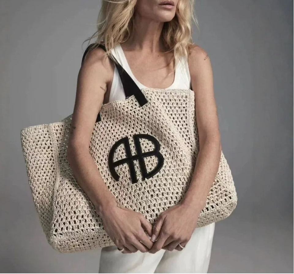 Maxi Tote de Paja Tejida RIO – Estilo Minimalista y Gran Capacidad para el Verano