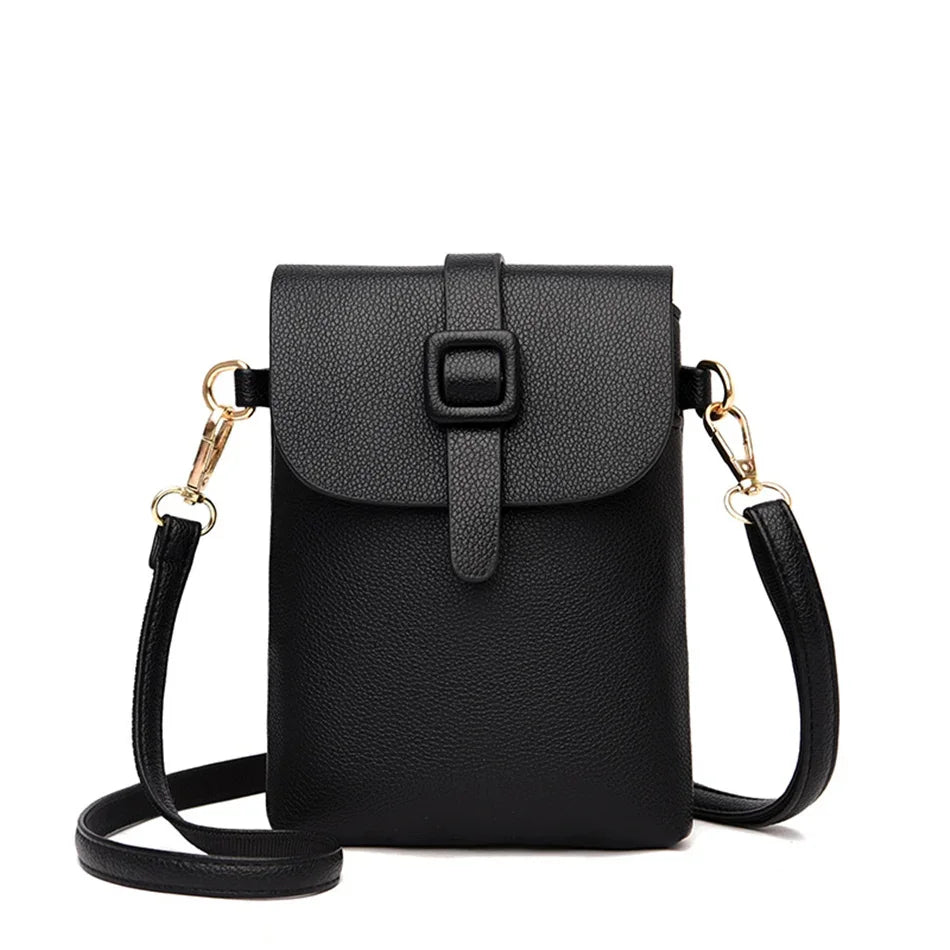 Bolso de Hombro Negro Flap: Elegancia Compacta y Versatilidad Diaria