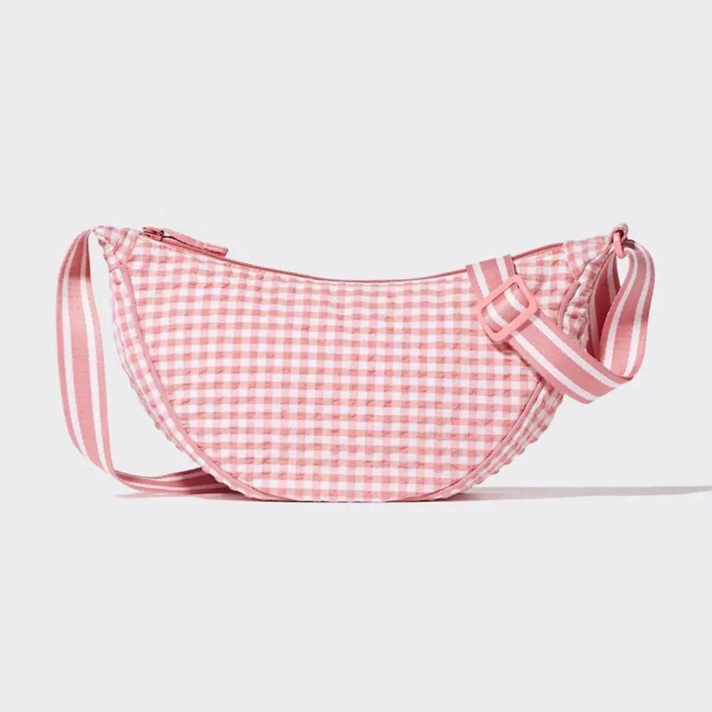 Bolso Bandolera Dumpling de Nylon a Cuadros