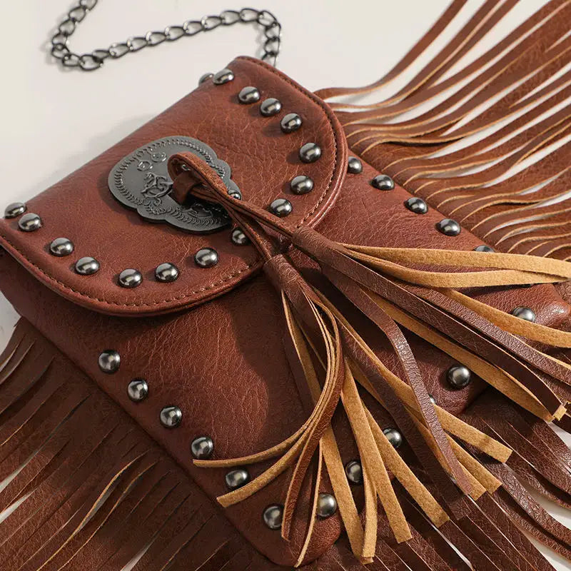 Bolso para Móvil de PU con Cadenas y Flecos – Estilo Vintage Punk Chic