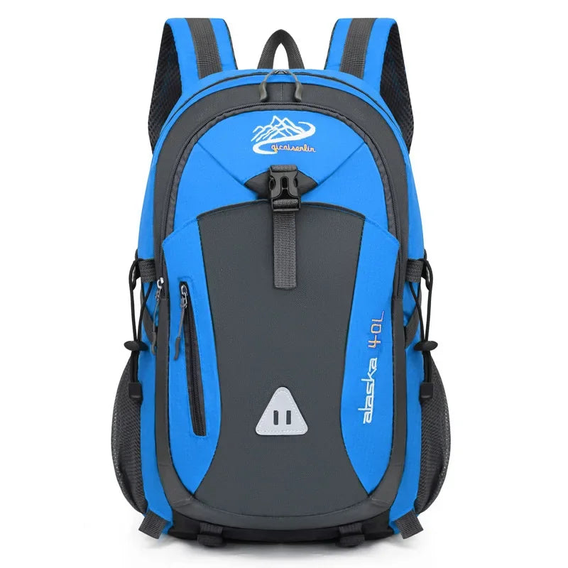 Mochila Unisex Impermeable 20-35L Azul Cielo – Ligera y Versátil