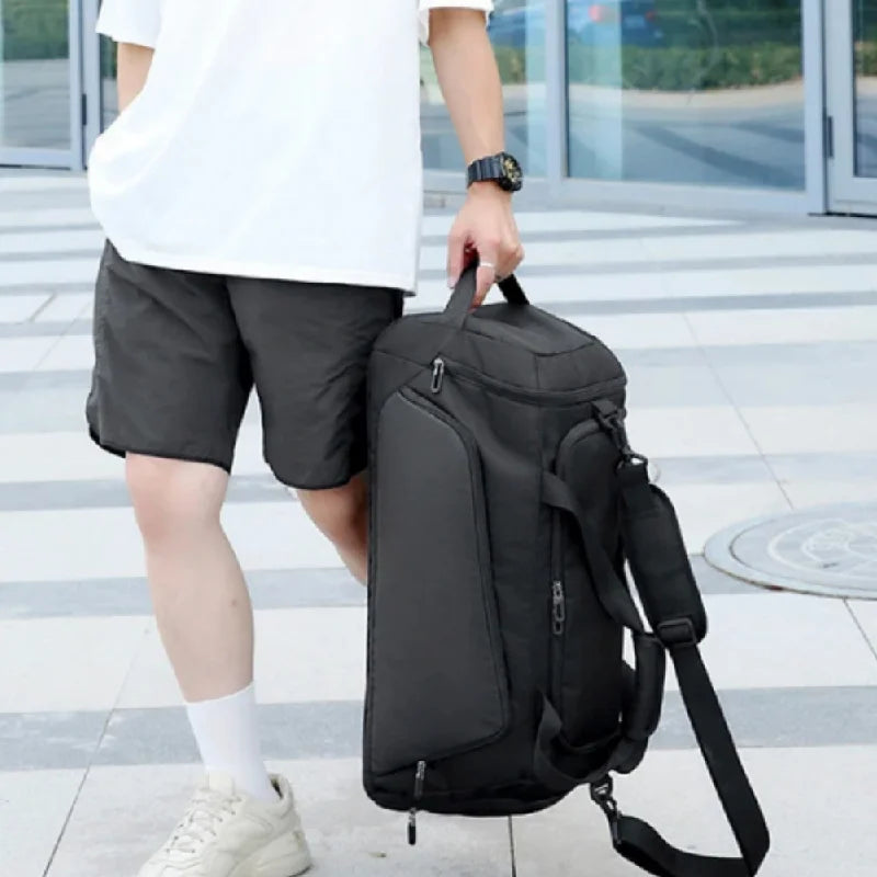 Bolsa Deportiva Unisex de Nylon 20–35 L – Espaciosa, Ligera y Funcional